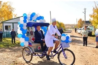 Экологичные Велорикши Улучшают Медпомощь в Отдалённых Районах